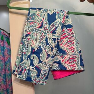 Blue into the Deep Cropped Weekender leggings. Size small. Never worn. BNWOT.